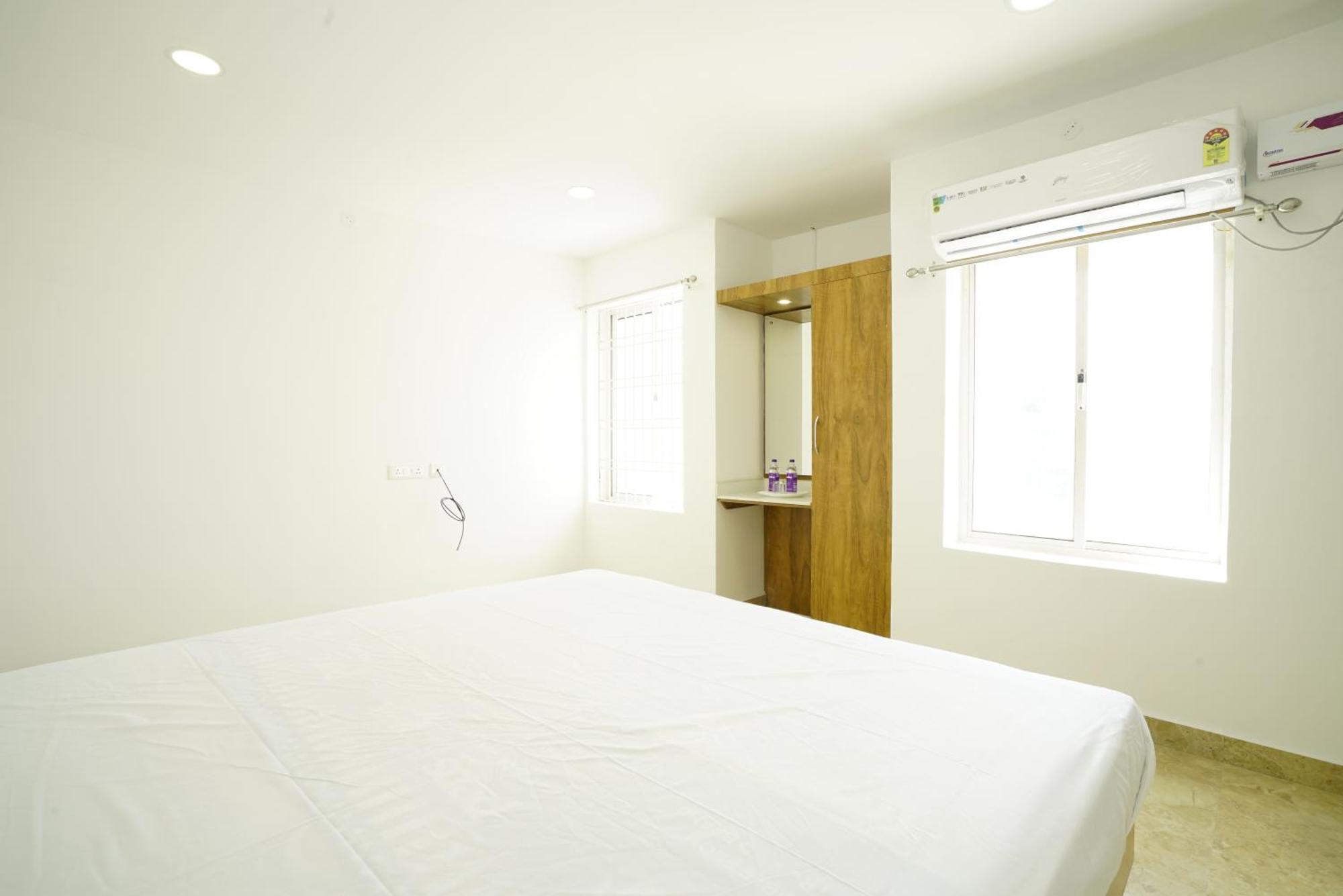 Quilon Residency Kundara Hotel Perumanseri Buitenkant foto