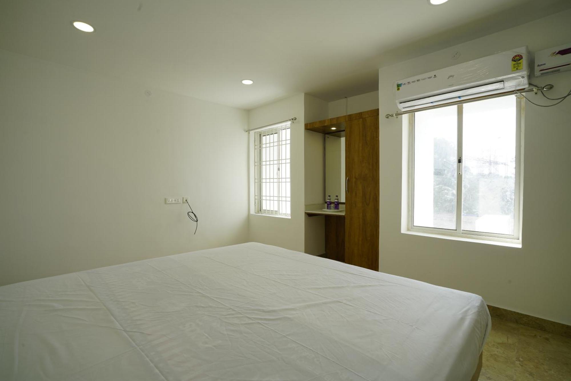 Quilon Residency Kundara Hotel Perumanseri Buitenkant foto