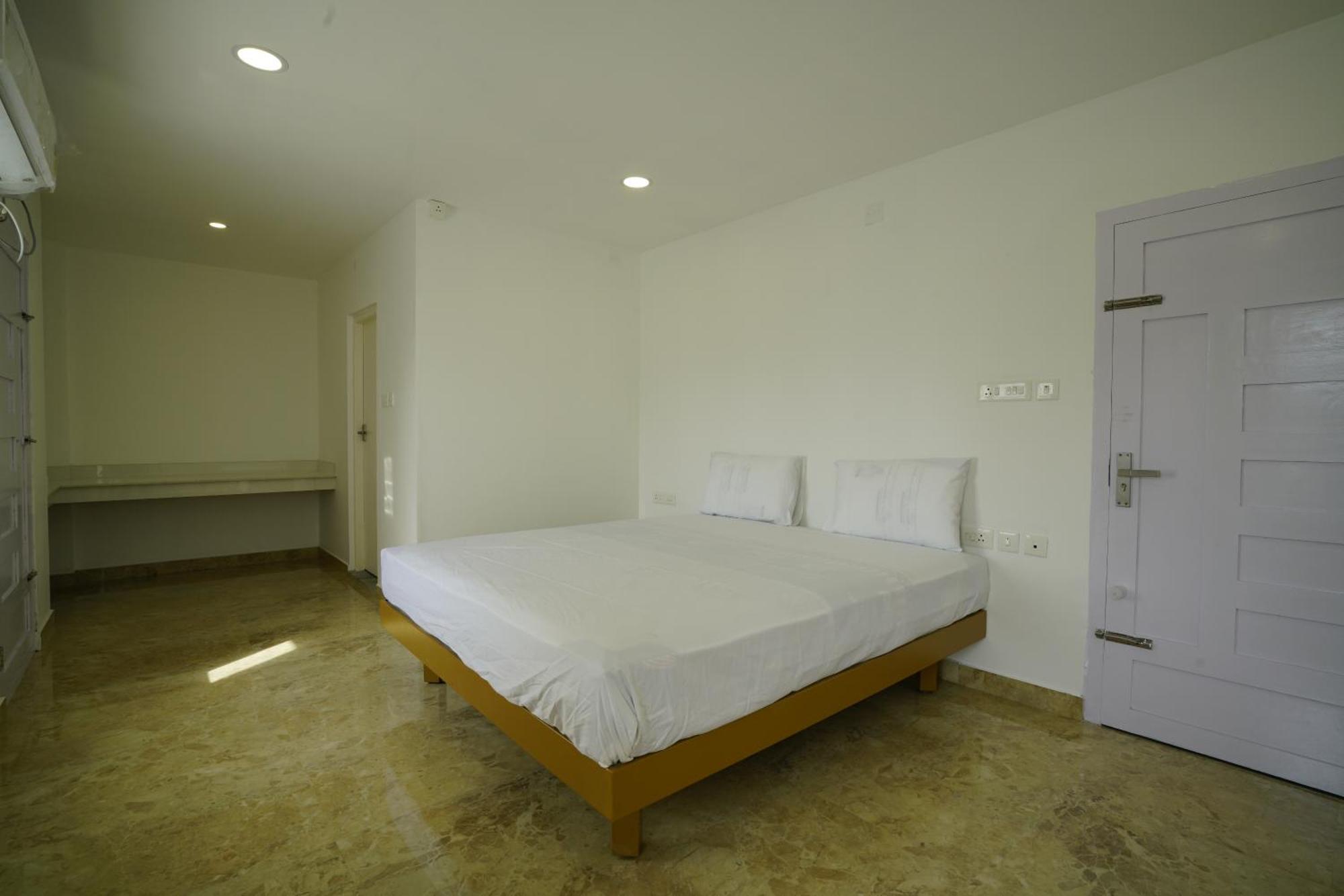 Quilon Residency Kundara Hotel Perumanseri Buitenkant foto