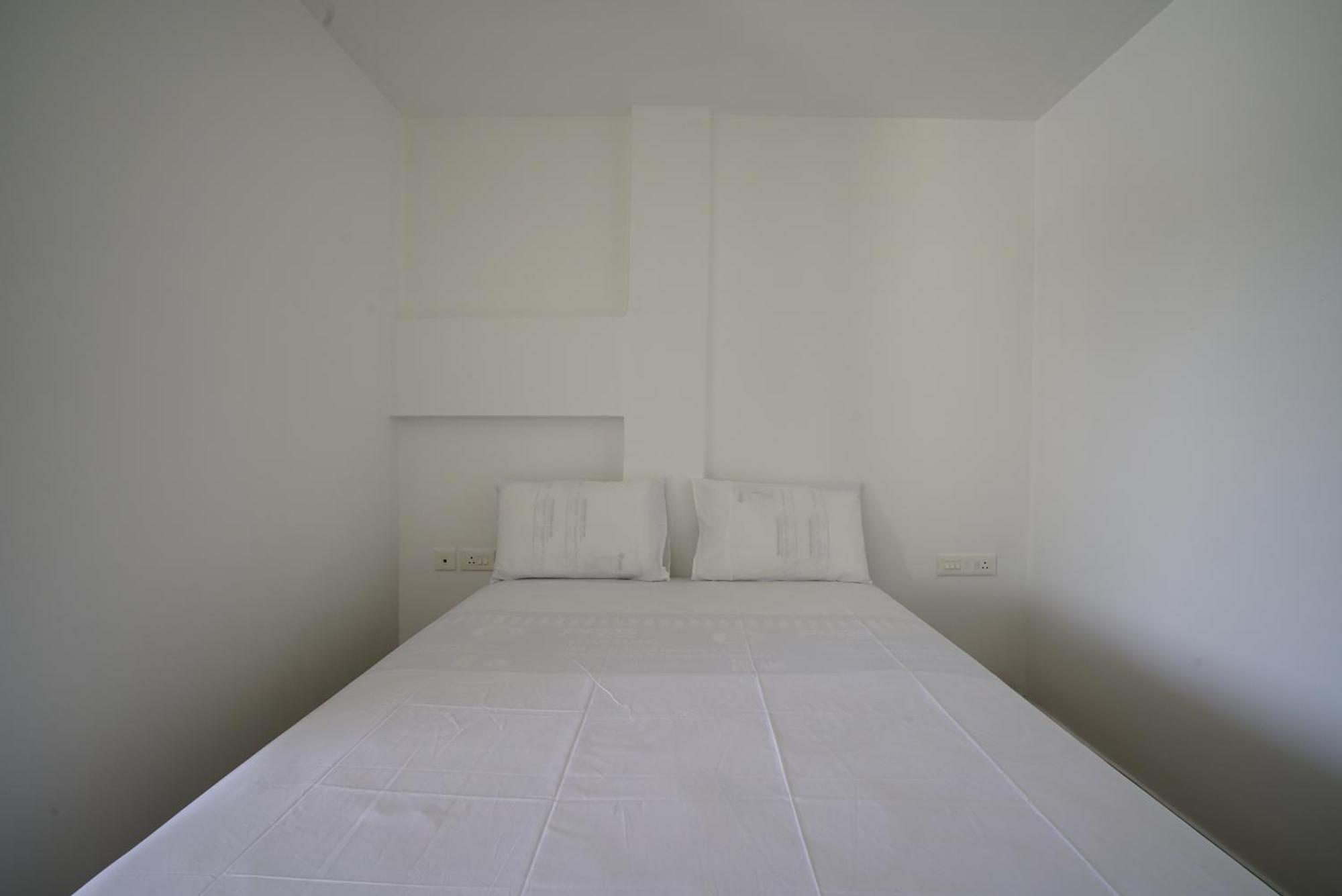 Quilon Residency Kundara Hotel Perumanseri Buitenkant foto